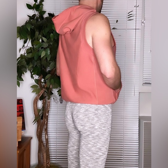 Calvin Klein | Sleeveless Workout Hoodie in Coral (X-Small) - Picture 11 of 15